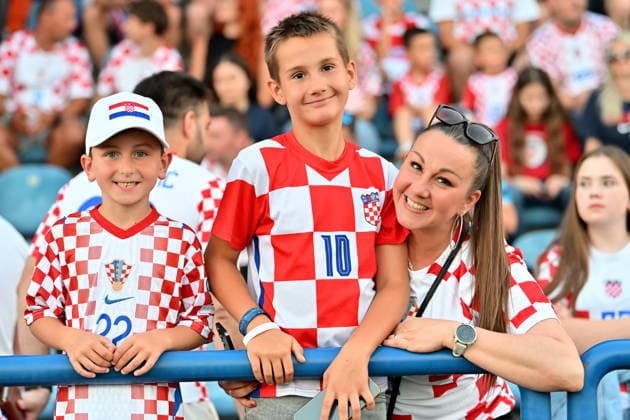 VARAZDIN, CROATIA - JUNE 07: Croatian fans before the International men’s football Friendly match between Croatia and Slovenia at Stadium Varteks, Varazdin on June 07, 2026 in Varazdin, Croatia. (Photo by Igor Kupljenik Sports Press Photo).  Copyright: xIgorxKupljenikx xSPPx Sportspressphoto_SPR163038