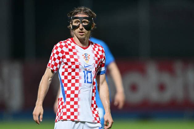 Croatia v Slovenia - International Friendly, Länderspiel, Nationalmannschaft Luka Modric of Croatia wears a protective face mask during the international friendly match between Croatia and Slovenia at Stadium Varteks on June 7, 2026 in Varazdin, Croatia.  IgorxSoban PIXSELL