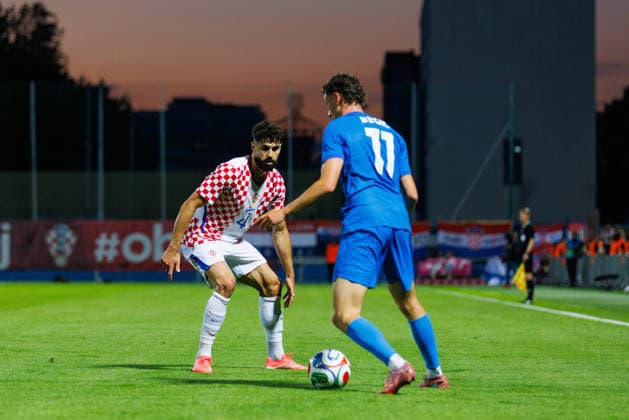 Pre World cup international friendly 2026 match between Croatia and Slovenia Josko Gvardiol Croatia 4 and Tjas Begic Slovenia 11 seen during Pre World cup international friendly 2026 football match between Croatia and Slovenia, Stadium Varteks, Varazdin, Croatia 07 06 2026 Copyright: xBEAUTIFULxSPORTS Bosnjakovicx