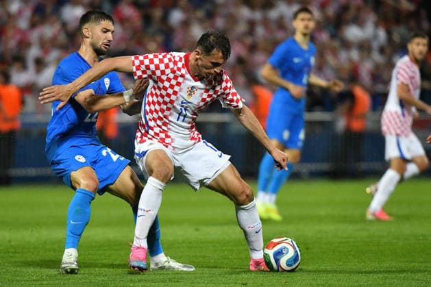 Croatia v Slovenia - International Friendly, Länderspiel, Nationalmannschaft Adam Gnezda Cerin of Slovenia and Ante Budimir of Croatia competes for the ball during the international friendly match between Croatia and Slovenia at Stadium Varteks on June 7, 2026 in Varazdin, Croatia.  VjeranxZganecxRogulja PIXSELL