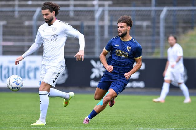 Football, OL Niederrhein, ETB Schwarz-Weiß Essen - TSV Meerbusch