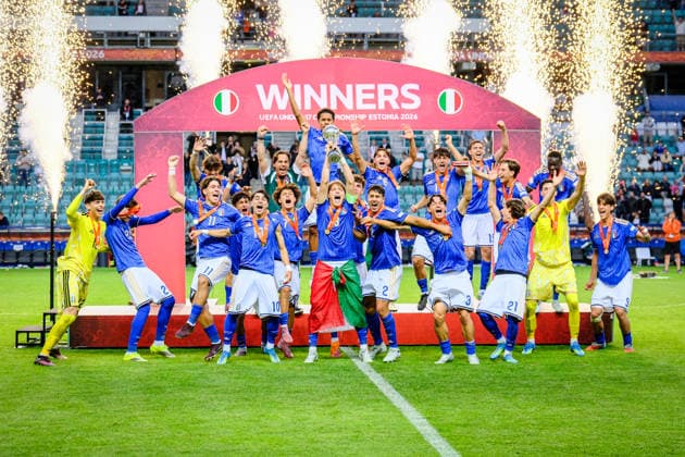UEFA Under-17 European Championship, EM, Europameisterschaft Estonia 2026 Italy U-17 national team, Nationalteam celebrating winning the European Championship during the UEFA Under-17 European Championship Final match between Italy U-17 vs Belgium U-17 national teams, Tallinn Estonia 07.06.2026 Tallinn A Le Coq Arena Estonia Copyright: xMaurixLevandix