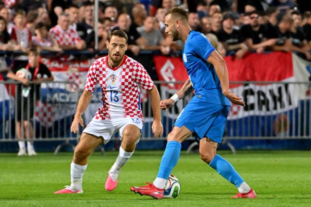 VARAZDIN, CROATIA - JUNE 07: Nikola Vlasic of Croatia (L) in action against Sandi Lovric of Slovenia (R) during the International men’s football Friendly match between Croatia and Slovenia at Stadium Varteks, Varazdin on June 07, 2026 in Varazdin, Croatia. (Photo by Igor Kupljenik Sports Press Photo).  Copyright: xIgorxKupljenikx xSPPx Sportspressphoto_SPR163076
