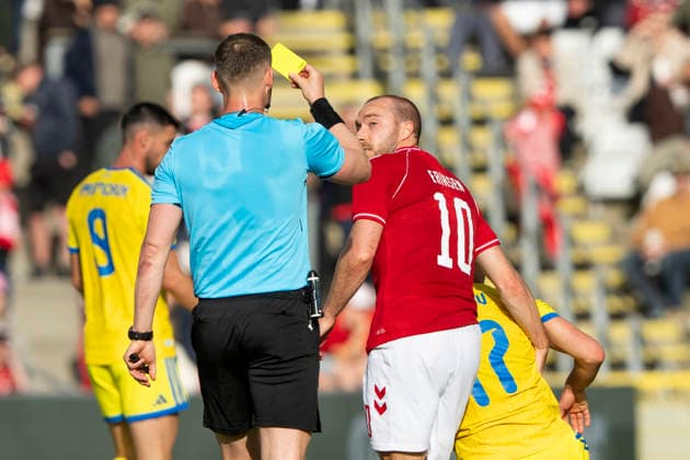 National Team Test Match Denmark Ukraine Denmark s Christian Eriksen receives a yellow card from referee Sigurd Kringstad during the international football match between Denmark and Ukraine at Odense Stadium on Sunday, June 7, 2026 Photo Bo Amstrup Ritzau Scanpix , Odense Denmark Mors  Copyright: BoxAmrstrupx xRitzauxScanpix BoxAmstrupx spdk20260607-223506-L