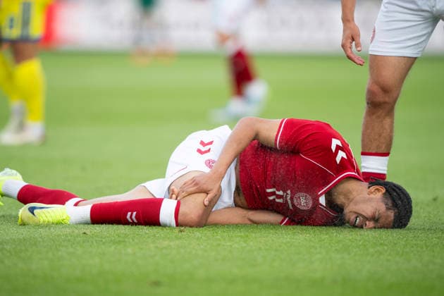 National team test match Denmark Ukraine Denmark s William Osula gets injured during the football national match between Denmark and Ukraine at Odense Stadium on Sunday, June 7, 2026 Photo Bo Amstrup Ritzau Scanpix , Odense Denmark Mors  Copyright: BoxAmrstrupx xRitzauxScanpix BoxAmstrupx spdk20260607-223535-L