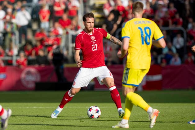 National team test match Denmark Ukraine Denmark s Pierre Emile Hoejbjerg in action with Ukraine s Oleh Ocheretko during the international football match between Denmark and Ukraine at Odense Stadium on Sunday, June 7, 2026 Photo Bo Amstrup Ritzau Scanpix , Odense Denmark Mors  Copyright: BoxAmrstrupx xRitzauxScanpix BoxAmstrupx spdk20260607-223749-L