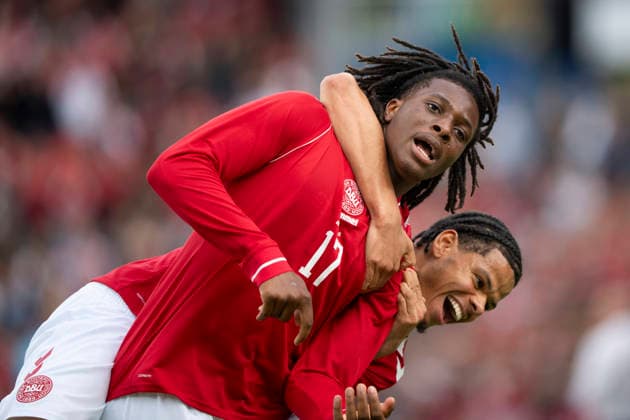 National Team Test Match Denmark Ukraine Denmark s Patrick Dorgu has scored to make it 1 0 and celebrates with William Osula during the football international match between Denmark and Ukraine at Odense Stadium on Sunday, June 7, 2026 Photo Bo Amstrup Ritzau Scanpix , Odense Denmark Mors  Copyright: BoxAmrstrupx xRitzauxScanpix BoxAmstrupx spdk20260607-223839-L