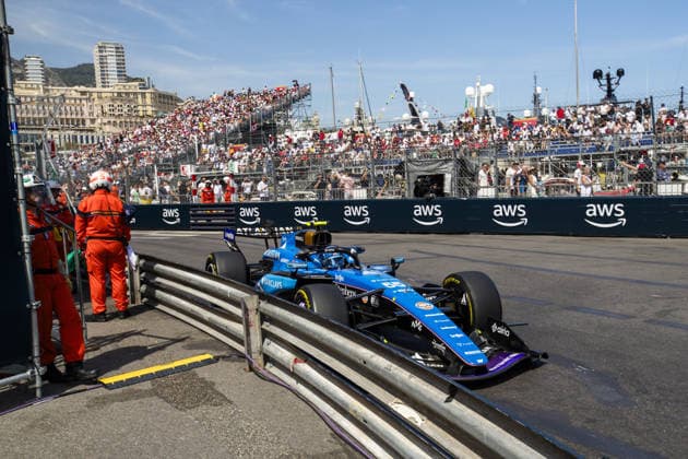 IPA85452842 - (55) Carlos Sainz Jr (ESP) - Atlassian Williams F1 Team - Williams FW48 - Mercedes during the Race Day of Formula 1 Grand Prix de Monaco 2026 at Circuit de Monaco in Monte Carlo, Monaco. Round 8 of the 2026 FIA Formula One World Championship, WM, Weltmeisterschaft held June 5-7, 2026. The iconic Circuit de Monaco, the jewel of the Formula 1 calendar, winds through the narrow streets of Monte Carlo in the Principality of Monaco.  Copyright: xAlessioxDexMarco IPAxSportx xx 85452842