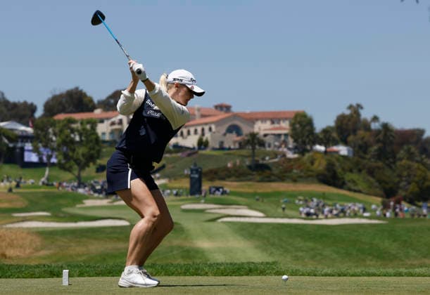 Charley Hull of England tees off on the 9th hole during the final round of the 81st Women s U.S. Open golf championship at the Riviera Country Club in Pacific Palisades, California, on Sunday, June 7, 2026.  GLP20260607968 CAROLINExBREHMAN