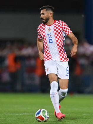 Croatia v Slovenia - International Friendly, Länderspiel, Nationalmannschaft Josip Sutalo of Croatia controls the ball during the international friendly match between Croatia and Slovenia at Stadium Varteks on June 7, 2026 in Varazdin, Croatia.  IgorxSoban PIXSELL
