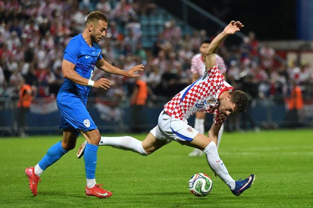 Croatia v Slovenia - International Friendly, Länderspiel, Nationalmannschaft Sandi Lovricof Slovania and Luka Sucic of Croatia competes for the ball during the international friendly match between Croatia and Slovenia at Stadium Varteks on June 7, 2026 in Varazdin, Croatia.  VjeranxZganecxRogulja PIXSELL