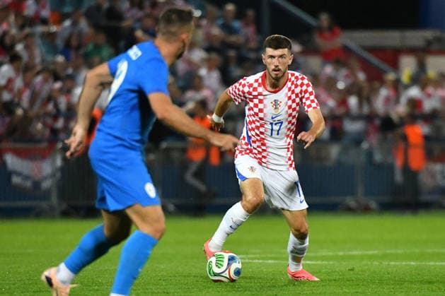 Croatia v Slovenia - International Friendly, Länderspiel, Nationalmannschaft Petar Sucic of Croatia controls the ball during the international friendly match between Croatia and Slovenia at Stadium Varteks on June 7, 2026 in Varazdin, Croatia.  VjeranxZganecxRogulja PIXSELL