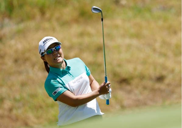Nasa Hataoka of Japan watches her shot as she chips to the green on the 8th hole during the final round of the 81st Women s U.S. Open golf championship at the Riviera Country Club in Pacific Palisades, California, on Sunday, June 7, 2026.  GLP20260607972 CAROLINExBREHMAN