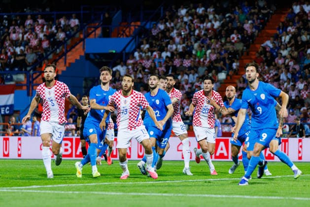 Pre World cup international friendly 2026 match between Croatia and Slovenia Team Croatia and team Slovenia waitin for ball seen during Pre World cup international friendly 2026 football match between Croatia and Slovenia, Stadium Varteks, Varazdin, Croatia 07 06 2026 Copyright: xBEAUTIFULxSPORTS Bosnjakovicx