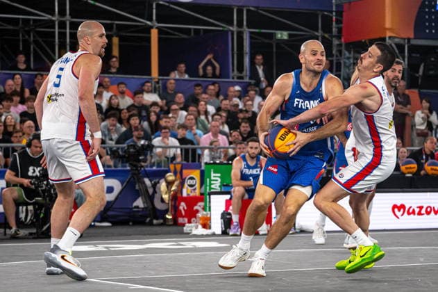 Warszawa 07.06.2026. 3x3 Basketball World Cup Day 7 in Warsaw, Poland. Serbia - France match --- Mistrzostwa Swiata w koszykowce 3x3 Dzien 7 w Warszawie. Mecz Serbia - Francja Persons Shown : Nenad Nerandzic Alex Vialaret Strahinja Stojacic Fot. Kai Taller Arena Akcji NEWSPIX.PL --- newspix.pl 