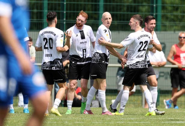 Football promotion match RL SW FC Eddersheim FK 03 Pirmasens 07 06 26, MAXIMILIAN THOMASBERGER FCE , is cheered after his second goal,