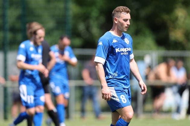 Football promotion match RL SW FC Eddersheim FK 03 Pirmasens 07 06 26, pure frustration for LUCA EICHHORN FKP ,
