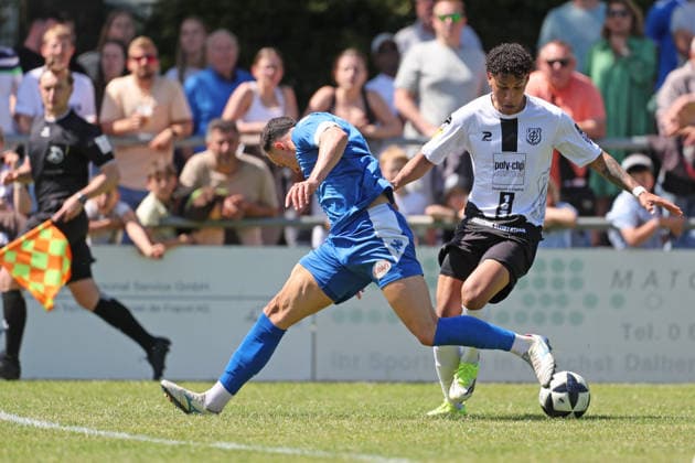 Soccer promotion match RL SW FC Eddersheim FK 03 Pirmasens 07 06 26, MICHAEL MÜLLER FKP , ANGEL ARTHEE FCE ,