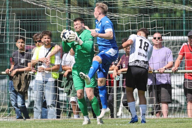 Soccer promotion match RL SW FC Eddersheim FK 03 Pirmasens 07 06 26, FELIX KOOB FCE , MIKE ANDREAS FKP , PHILIPP VELOSA FCE ,