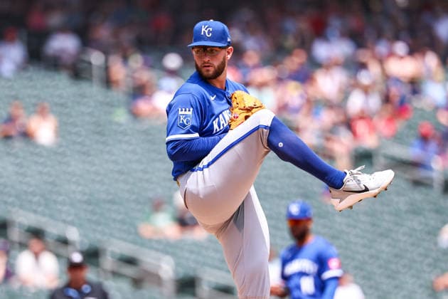 June 7, 2026, Minneapolis, Minnesota, USA: Kansas City Royals starting pitcher NOAH CAMERON (65) pitches against the Minnesota Twins in the first inning during a MLB, Baseball Herren, USA Baseball game between the Kansas City Royals and the Minnesota Twins at Target Field in Minneapolis, Minnesota on June 7th, 2026. The Royals defeated the Twins 6-5. ZUMA Press Wire. Minneapolis USA - ZUMAg254 20260607_zsp_g254_023 Copyright: xStevenxGarciax