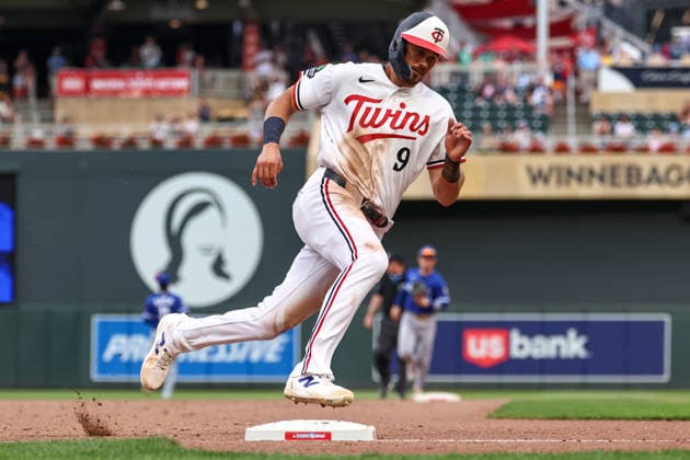 June 7, 2026, Minneapolis, Minnesota, USA: Minnesota Twins left fielder TREVOR LARNACH (9) round third base to score on a RBI single during a MLB, Baseball Herren, USA Baseball game between the Kansas City Royals and the Minnesota Twins at Target Field in Minneapolis, Minnesota on June 7th, 2026. The Royals defeated the Twins 6-5. ZUMA Press Wire. Minneapolis USA - ZUMAg254 20260607_zsp_g254_060 Copyright: xStevenxGarciax
