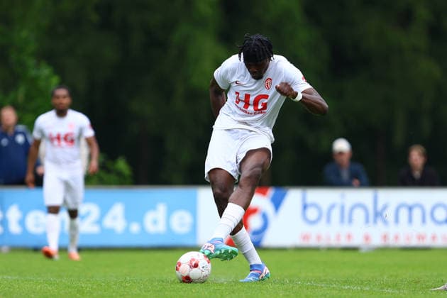 27 Max Mbodje Eimsbütteler TV Fußball I Herren I Aufstiegsrunde zur Regionalliga Nord I Saison 2025 2026 I 3 Spiel I Eimsbütteler TV Blumenthaler SV I 07 06 2026 I A Platz Heeslingen