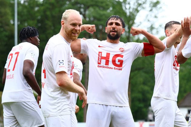 6 Bamo Karim Eimsbütteler TV celebrates his goal for 1 0 Football I Men I Promotion round to Regionalliga Nord I Season 2025 2026 I 3 Match I Eimsbütteler TV Blumenthaler SV I 07 06 2026 I A pitch Heeslingen