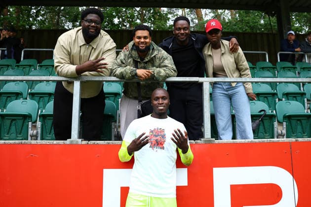 1 Nathanael Sallah Eimsbütteler TV celebrates promotion to the Regionalliga Nord with friends Football I Men I Promotion round to Regionalliga Nord I Season 2025 2026 I 3 Match I Eimsbütteler TV Blumenthaler SV I 07 06 2026 I A pitch Heeslingen