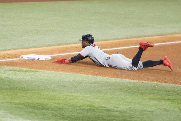 June 7, 2026, Arlington, Texas, USA: Cleveland Guardians left fielder ANGEL MARTINEZ (1) slides safely into third base during a MLB, Baseball Herren, USA game between the Cleveland Guardians and Texas Rangers at Globe Life Field. Texas wins 10-0. Arlington USA - ZUMAf180 20260607_zsp_f180_008 Copyright: xMarkxFannx