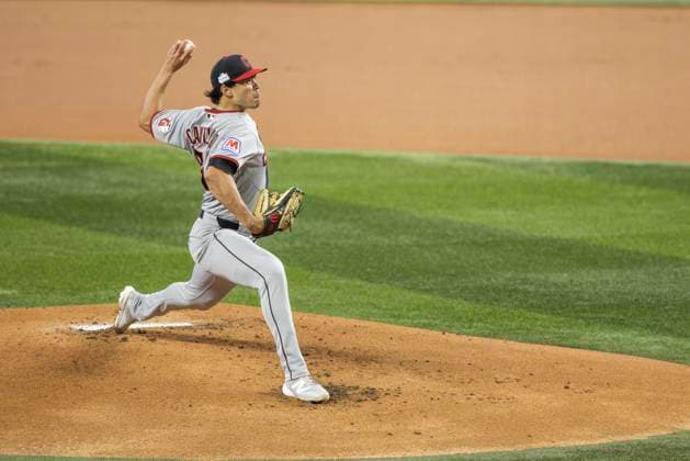 June 7, 2026, Arlington, Texas, USA: Cleveland Guardians pitcher JOEY CANTILLO (54) during a MLB, Baseball Herren, USA game between the Cleveland Guardians and Texas Rangers at Globe Life Field. Texas wins 10-0. Arlington USA - ZUMAf180 20260607_zsp_f180_028 Copyright: xMarkxFannx