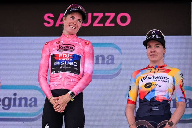37th Giro d Italia Women 2026 - Stage 9 Demi Vollering of the FDJ United-Suez team stands on the podium with the Maglia Rosa after stage 9 of the 2026 Giro d Italia Femminile in Saluzzo, Italy, on June 7, 2026. Saluzzo Italy  Copyright: xAndreaxxAmatox originalFilename:amato-notitle260607_npM35.jpg