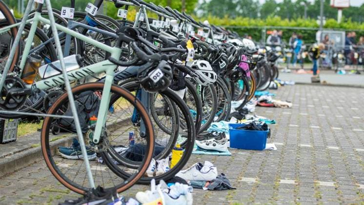 First Enni Triathlon Moers FOR EDITORIAL PURPOSES ONLY EDITORIAL USE ONLY p , at the first Enni Triathlon on Sunday, 07 06 2026, in Moers Germany NRW Moers Copyright ChristianxCreon Copyright: ChristianxCreon doc866vveqgt7tcq0pg1d1i ,EDITORIAL USE ONLY