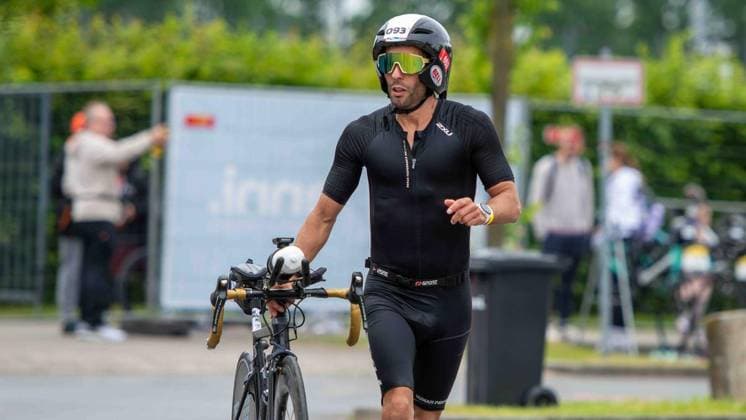 First Enni Triathlon Moers FOR EDITORIAL PURPOSES ONLY EDITORIAL USE ONLY p Bilal Kartit, age group M 40, Sportfreunde Brühl, at the first Enni Triathlon on Sunday, 07 06 2026, in Moers Germany NRW Moers Copyright ChristianxCreon Copyright: ChristianxCreon doc866vvh5u0so1iggdh ,EDITORIAL USE ONLY