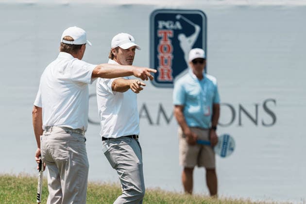 PGA, Golf Herren Tour Champions: American Family Insurance Championship - Final Round MADISON, WI - JUNE 7: Steve Stricker and Mario Tiziani point toward the course during the PGA Tour Champions: American Family Insurance Championship - Final Round at TPC Wisconsin on June 7, 2026 in Madison, Wisconsin. Madison TPC Wisconsin WI United States Copyright: xRossxHarried ISIxPhotosx 9314