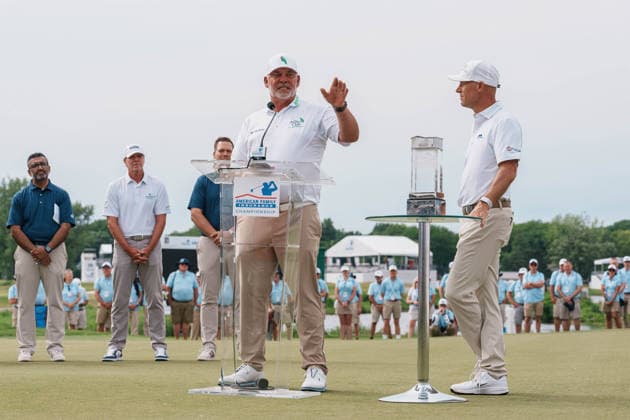 PGA, Golf Herren Tour Champions: American Family Insurance Championship - Final Round MADISON, WI - JUNE 7: Darren Clarke speaks at a podium while Ben Crane stands nearby during the PGA Tour Champions: American Family Insurance Championship - Final Round at TPC Wisconsin on June 7, 2026 in Madison, Wisconsin. Madison TPC Wisconsin WI United States Copyright: xRossxHarried ISIxPhotosx 9314