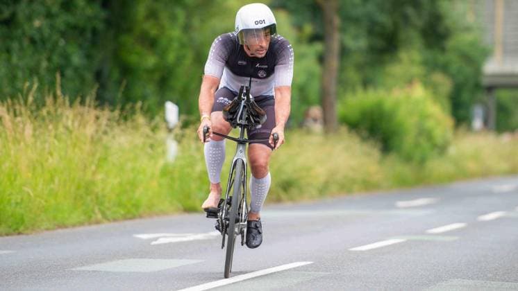 First Enni Triathlon Moers FOR EDITORIAL PURPOSES ONLY EDITORIAL USE ONLY p Sven Wies, age group M35, Duisburger SV 98 Triathlon Team, at the first Enni Triathlon on Sunday, 07 06 2026, in Moers Germany NRW Moers Copyright ChristianxCreon Copyright: ChristianxCreon doc866vw3xn99xsxgmvgl0 ,EDITORIAL USE ONLY