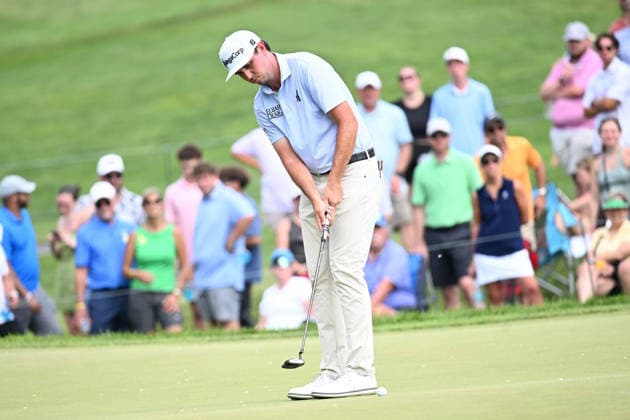 PGA, Golf Herren 2026: The Memorial Tournament Final Round JUN 7 June 7, 2026: J.T. Poston putts on the 9th hole during the final round of the Memorial Tournament in Dublin, Ohio. Brent Clark Cal Media (Credit Image: Brent Clark Cal Sport Media) Dublin Oh USA EDITORIAL USE ONLY Copyright: xx ZUMA-20260607_zma_c04_119.jpg BrentxClarkx csmphotothree493730