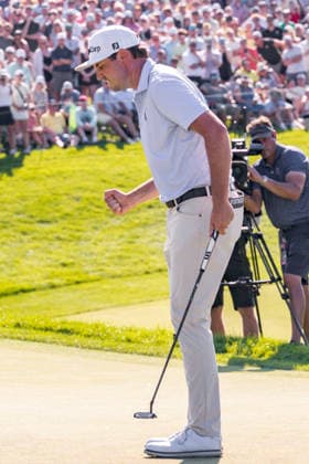 June 7, 2026, Dublin, Ohio, U.S: JT Poston reacts after tying the match with a birdie put on 18 to go to a playoff in the final round of The Memorial Tournament at Muirfield Village Golf Club, Dublin, Ohio. PGA, Golf Herren Tour 2026 - The Memorial Tournament - Final Round  - ZUMAs304 20260607_zaf_s304_003 Copyright: xScottxStuartx