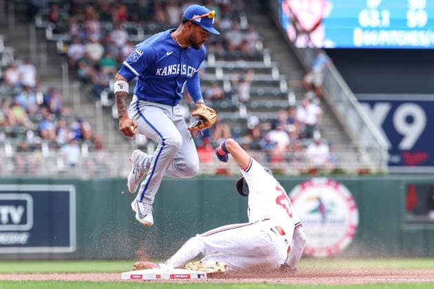 June 7, 2026, Minneapolis, Minnesota, USA: Kansas City Royals third baseman MAIKEL GARCIA (11) jumps to avoid Minnesota Twins first baseman ROYCE LEWIS (23) sliding into third base during a MLB, Baseball Herren, USA Baseball game between the Kansas City Royals and the Minnesota Twins at Target Field in Minneapolis. The Royals defeated the Twins 6-5. MLB 2026: Royals 6:5 Twins  - ZUMAg254 20260607_zsp_g254_027 Copyright: xStevenxGarciax