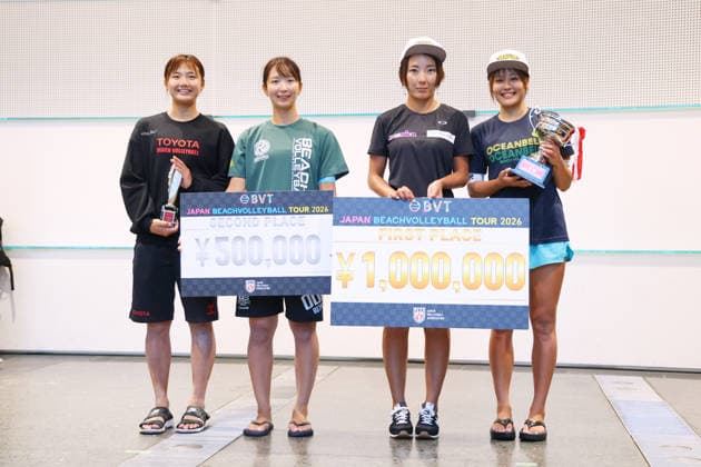 (L to R) Chika Nakagawa & Wakana Akishige, Miki Ishii & Mayu Kikuchi, JUNE 7, 2026 - Beach volleyball, Beachvolleyball : Japan Beach Volleyball Tour 2026, Round 2, Women s Award Ceremony at Grand Front Osaka, Osaka, Japan. Noxthirdxpartyxsales  aflo_333564478 NaokixMoritax