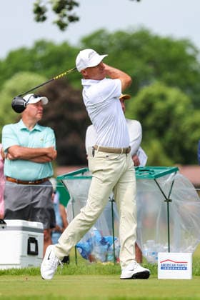 MADISON, WI - JUNE 07: Ben Crane from Portland, OR tees off on the second hole during the final round of the PGA, Golf Herren Tour Champions American Family Insurance Championship golf tournament on June 7, 2026 at TPC Wisconsin Golf Course in Madison, WI. (Photo by Lawrence Iles Icon Sportswire) GOLF: JUN 07 PGA TOUR Champions American Family Insurance Championship EDITORIAL USE ONLY Icon2606070043