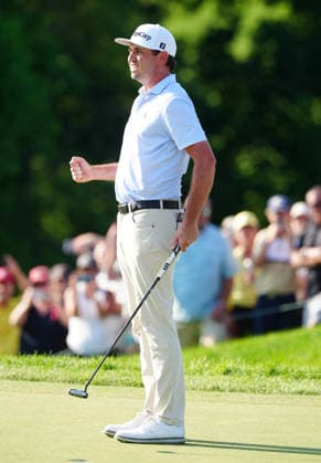 DUBLIN, OH - JUNE 07: PGA, Golf Herren player J.T. Poston reacts to making the winning putt on the 18th hole during a playoff on June 7, 2026 during the final round of the Memorial Tournament presented by Workday at Muirfield Village Golf Club in Dublin, Ohio. (Photo by Brian Spurlock Icon Sportswire) GOLF: JUN 07 PGA the Memorial Tournament presented by Workday EDITORIAL USE ONLY Icon26060762