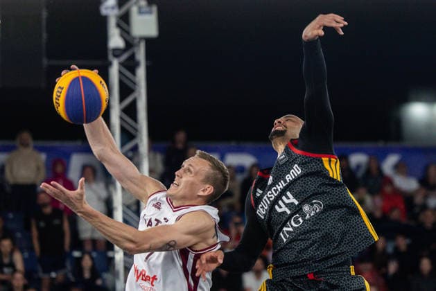 FIBA 3x3 World Cup Nauris Miezis, Kevin Bryant during FIBA 3x3 World Cup Final match Latvia vs Germany in Warsaw, Poland, on June 7, 2026 Warsaw Poland  Copyright: xFotoxOlimpikx originalFilename:jastrzebowski-fiba3x3w260607_npGjA.jpg