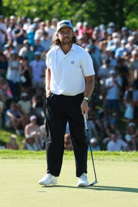 The Memorial Tournament DUBLIN, OHIO - JUNE 07: Tommy Fleetwood plays his putt on the 18th green during the final round of The Memorial Tournament presented by Workday at Muirfield Village Golf Club in Dublin, Ohio, USA on Sunday, June 7, 2026. Dublin Ohio United States  Copyright: xJorgexLemusx originalFilename:lemus-thememor260607_np0uE.jpg