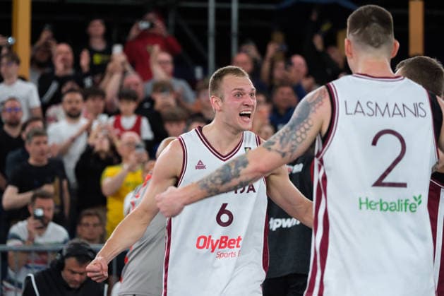 June 7, 2026, Warsaw, Masovian Voivodeship, Poland: Latvia s FRANCIS LACIS (6) and KARLIS LASMANIS (2) celebrate victory at the end of the FIBA 3x3 Basketball World Cup men s final game between Latvia and Germany in Warsaw, Poland. Latvia defeated Germany to become world champions. Warsaw Poland - ZUMAk204 20260607_zip_k204_054 Copyright: xRomanxKozielx