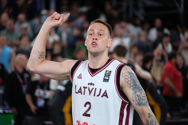 June 7, 2026, Warsaw, Masovian Voivodeship, Poland: Latvia s KARLIS LASMANIS (2) celebrates victory at the end of the FIBA 3x3 Basketball World Cup men s final game between Latvia and Germany in Warsaw, Poland. Latvia defeated Germany to become world champions. Warsaw Poland - ZUMAk204 20260607_zip_k204_058 Copyright: xRomanxKozielx