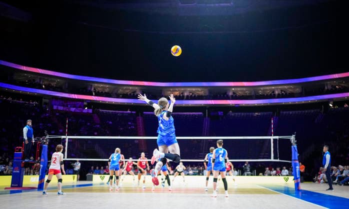 Team Japan Mayu Ishikawa serves against Team Canada during their womens Volleyball Nations League (VNL) match on June 7, 2026 in Quebec City, Canada. Noxthirdxpartyxsales  aflo_333659126 MathieuxBelangerx