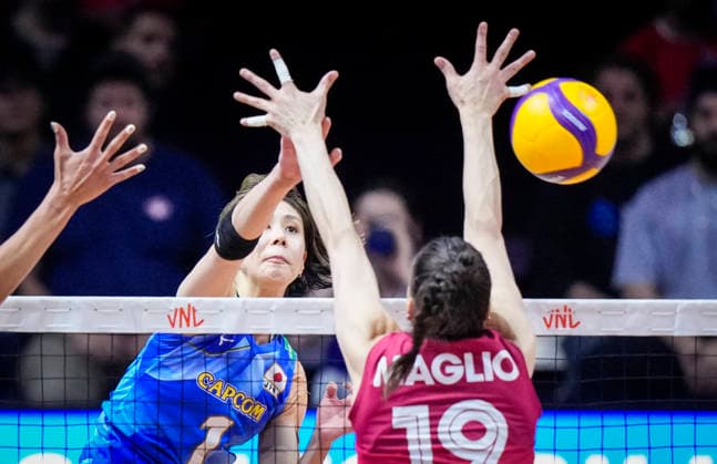 Team Japan Yukiko Wada hits a shot against Team Canada during their womens Volleyball Nations League (VNL) match on June 7, 2026 in Quebec City, Canada. Noxthirdxpartyxsales  aflo_333659300 MathieuxBelangerx