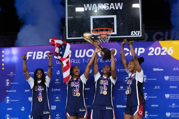 June 7, 2026, Warsaw, Masovian Voivodeship, Poland: USA s MILAYSIA FULWILEY (4), MIKAYLAH WILLIAMS (12), SAHARA WILLIAMS (6), and JOYCE EDWARDS (13) celebrate with their women s 1st place medals and the world champions trophy during the prize ceremony at the conclusion of the 2026 FIBA 3x3 Basketball World Cup in Warsaw, Poland. Warsaw Poland - ZUMAk204 20260607_zip_k204_085 Copyright: xRomanxKozielx