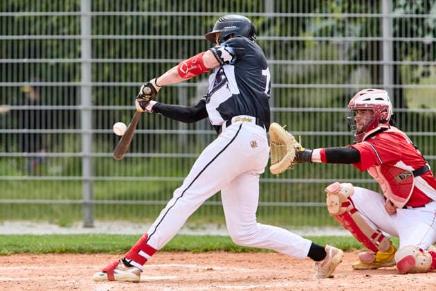 German Baseball League DBL , Munich Haar Disciples vs Stuttgart Reds, Haar Disciples, Stuttgart Reds, 2026 06 07 in Munich Haar Ballpark Eglfing ZGORZYÅƒSKI Hubert Munich Haar Disciples Shortstop Nr15 HAA15 , KRAMER Quentin Munich Haar Disciples Second Baseman Nr11 HAA11 , WITT Yannick Stuttgart Reds Catcher, Shortstop Nr6 STG6 sportworld Munich Haar Ballpark Eglfing Bayern Germany